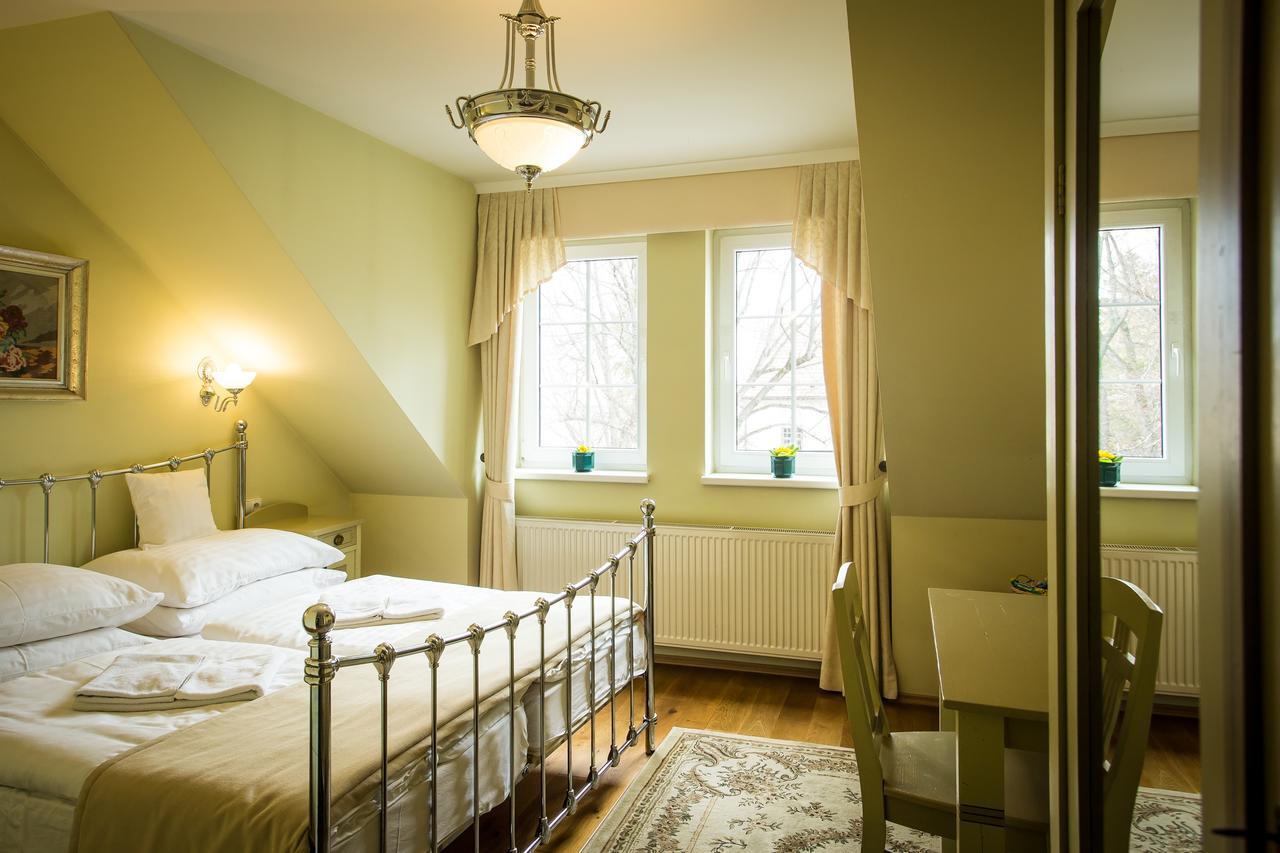 Hotel Bojnicky Vinny Dom Бойнице Экстерьер фото